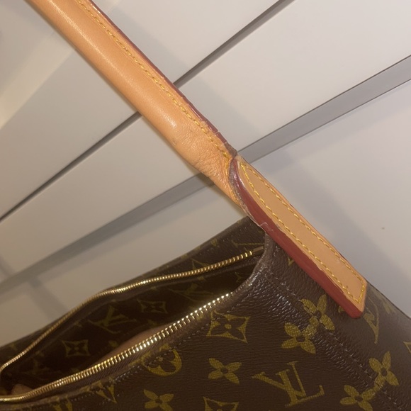 2001 LOUIS VUITTON LOOPING MONOGRAM MM - Picture 4 of 5